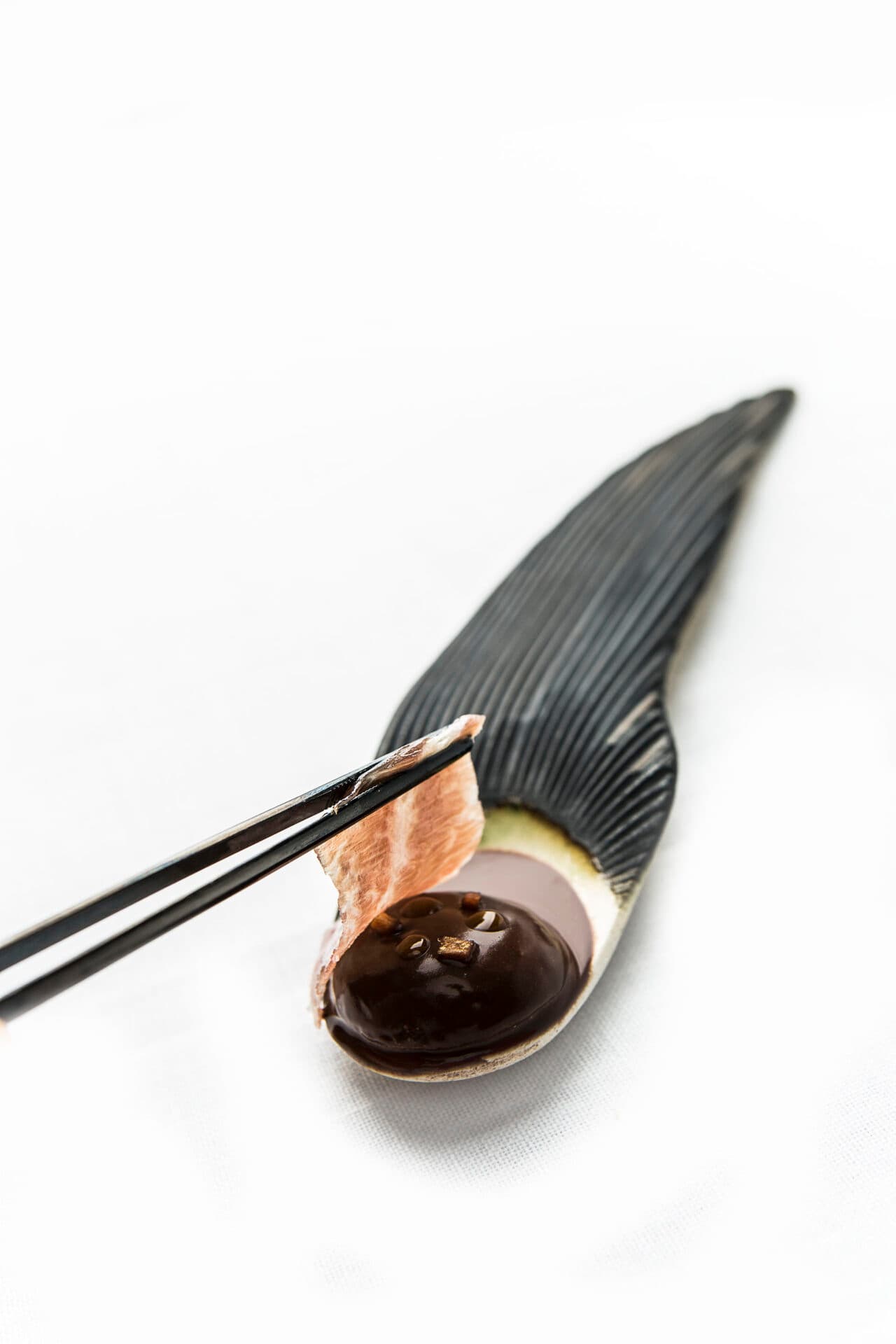 Jamón de atún bombón